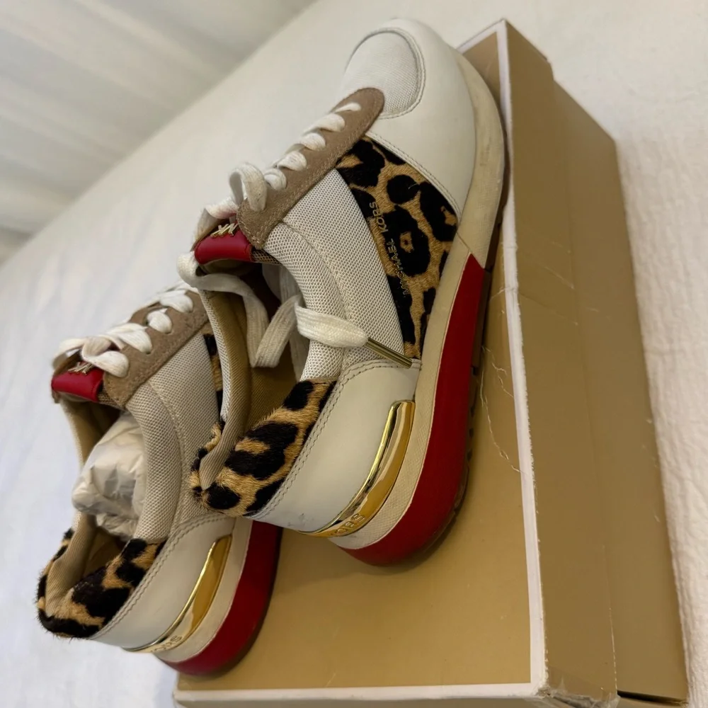 Michael Kors Ladies Allie Trainer Leather Sneakers Animal Print Details size 7 - Picture 6 of 9